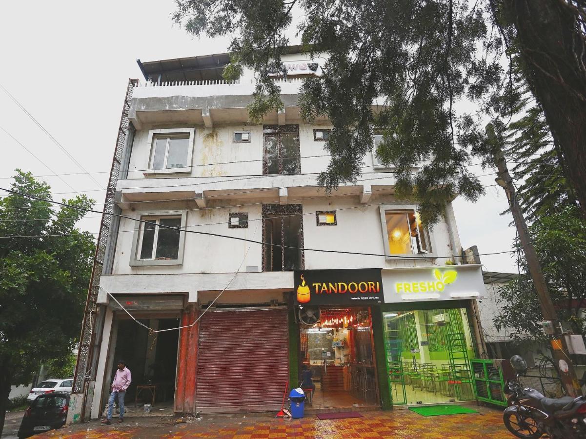 Hotel Rosewood Inn Rājpur Extérieur photo