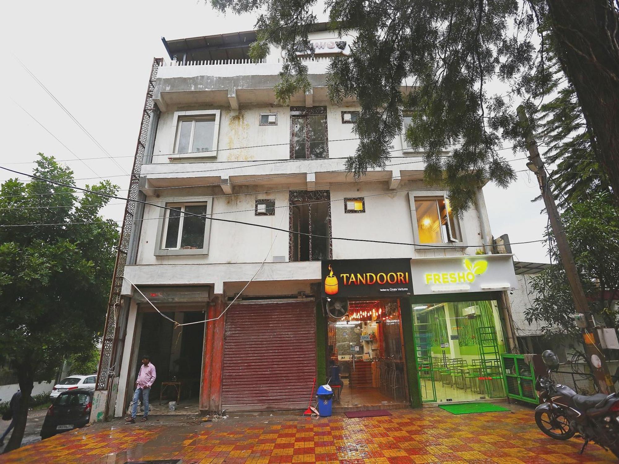Hotel Rosewood Inn Rājpur Extérieur photo