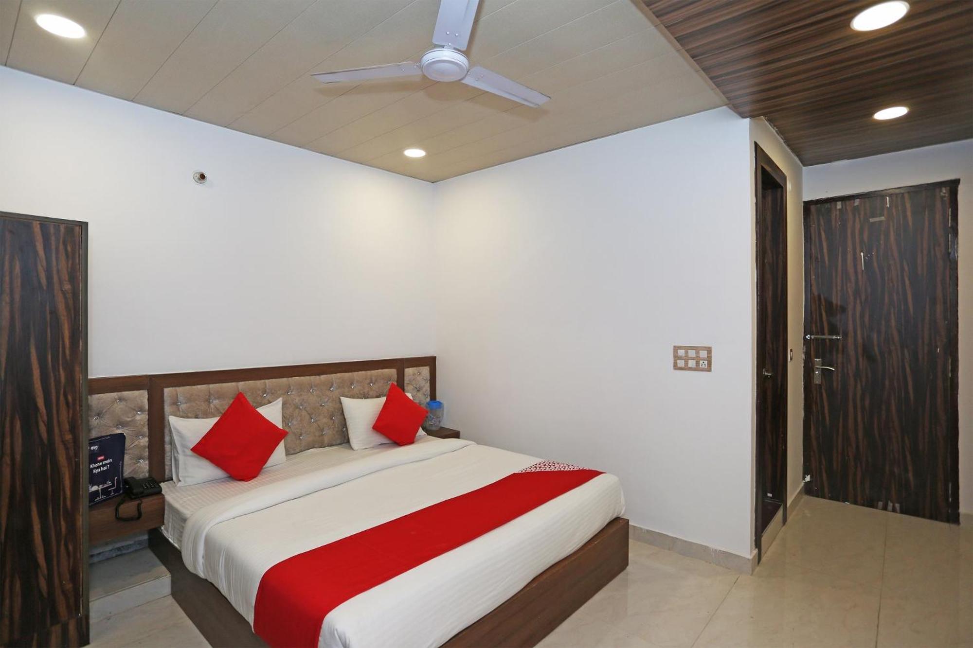 Hotel Rosewood Inn Rājpur Extérieur photo