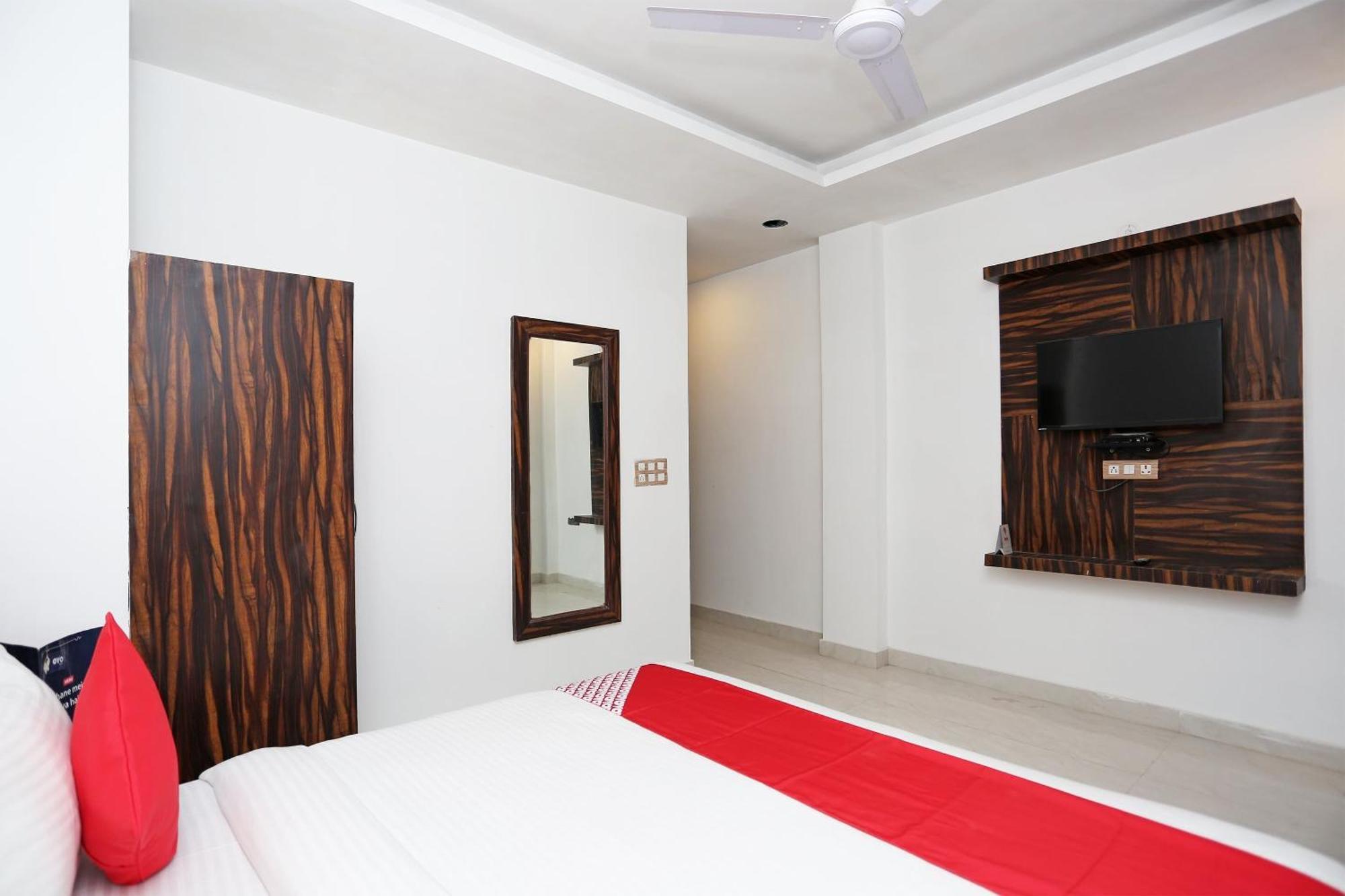 Hotel Rosewood Inn Rājpur Extérieur photo